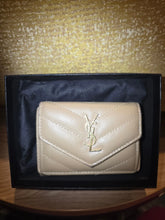 Load image into Gallery viewer, YSL SMALL WALLET FULL INCLUSION COA