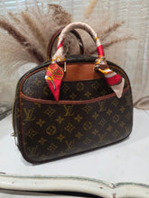 Load image into Gallery viewer, LOUIS VUITTON MINI DEAUVILLE MONOGRAM HANDBAG