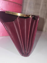 Load image into Gallery viewer, LV Vernis Rossmore MM Amarante Wallet