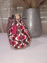 Load image into Gallery viewer, COACH PEYTON DREAM C TOP HANDLE SHOULDER BAG