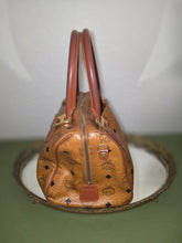 Load image into Gallery viewer, MCM BOSTON 25CM BAG