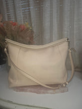 Load image into Gallery viewer, Coach Scout Hobo Leather Bag
