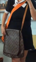 Load image into Gallery viewer, LOUIS VUITTON MONOGRAM MUSETTE SALSA BAG
