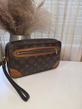 Load image into Gallery viewer, LOUIS VUITTON MARLY DRAGONNE GRAND MODÈLE CLUTCH
