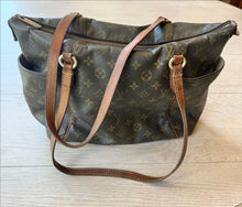 Load image into Gallery viewer, LOUIS VUITTON TOTALLY PM 2009 PROJECT
