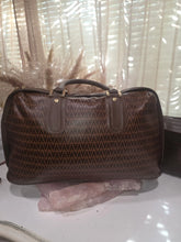 Load image into Gallery viewer, MARIO VALENTINO VINTAGE BOSTON BAG &amp; COSMETIC BAG
