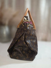 Load image into Gallery viewer, LOUIS VUITTON DISCONTINUED MONOGRAM PALLAS BB BAG
