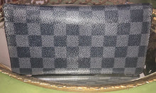 Load image into Gallery viewer, LOUIS VUITTON DAMIER GRAPHITE BRAZZA CANVAS WALLET
