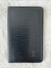 Load image into Gallery viewer, LOUIS VUITTON EPI LEATHER CARD PASS HOLDER POCKET ORGANIZER BIFOLD BLACK
