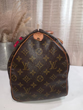 Load image into Gallery viewer, LOUIS VUITTON SPEEDY 35
