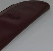 Load image into Gallery viewer, CARTIER UNIQUE ELEGANT BURGUNDY VINTAGE LEATHER POCHETTE BORDEAUX CLUTCH
