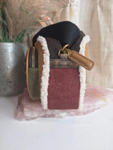 Load image into Gallery viewer, KURT GEIGER SOUTHBANK CAMERA BAG
