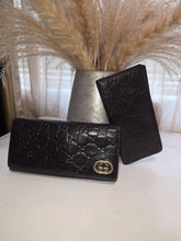Load image into Gallery viewer, GUCCI DARK BROWN GG GUCCISSIMA LEATHER BIFOLD LONG WALLET
