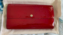 Load image into Gallery viewer, LOUIS VUITTON VERNIS RED WALLET COA INCL
