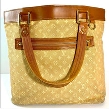 Load image into Gallery viewer, LOUIS VUITTON MINI LIN LUCILLE GM TOTE BAG
