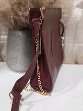 Load image into Gallery viewer, PRE-OWNED CARTIER SHOULDER BAG LEATHER RED GOLD
