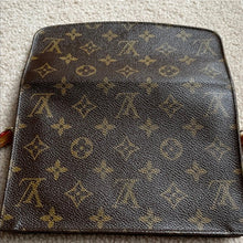 Load image into Gallery viewer, LV Vintage Monogram Pochette Rabat 20cm Envelope Clutch Bag
