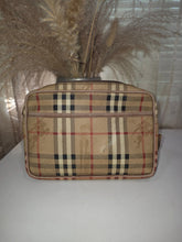 Load image into Gallery viewer, BURBERRY NOVA CHECK BAG
