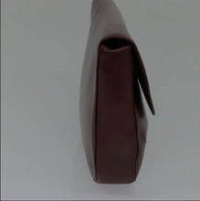 Load image into Gallery viewer, CARTIER UNIQUE ELEGANT BURGUNDY VINTAGE LEATHER POCHETTE BORDEAUX CLUTCH
