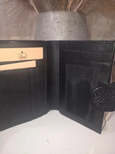 Load image into Gallery viewer, PAMI THAILAND STINGRAY-SKIN LEATHER WALLET NWT
