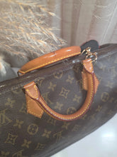 Load image into Gallery viewer, LOUIS VUITTON SPEEDY 35
