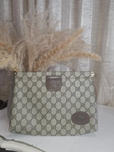 Load image into Gallery viewer, GUCCI GG E CLUTCH BAG CLASP LOCK LEATHER PVC BROWN BEIGE
