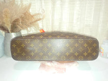 Load image into Gallery viewer, VINTAGE LOUIS VUITTON LUCO MONOGRAM TOTE LM0060 SPAIN JUNE 2000
