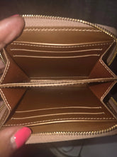 Load image into Gallery viewer, LOUIS VUITTON ROSE GOLD VERNIS METALLIC WALLET
