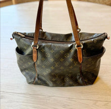 Load image into Gallery viewer, LOUIS VUITTON TOTALLY PM 2009 PROJECT
