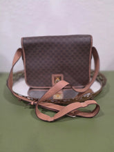 Load image into Gallery viewer, CELINE SHOULDER BAG
