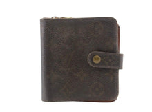 Load image into Gallery viewer, LOUIS VUITTON AGENDA COMPACT WALLET WITH OR W/O COA

