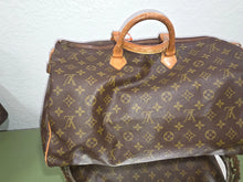 Load image into Gallery viewer, LOUIS VUITTON KEEPALL 40CM WEEKEND BAG
