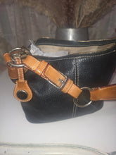 Load image into Gallery viewer, DOONEY BLACK LEATHER SHOULDER BAG
