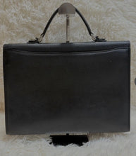 Load image into Gallery viewer, BURBERRY BLK LEATHER BRIEFCASE

