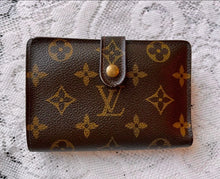 Load image into Gallery viewer, LOUIS VUITTON VINTAGE FRENCH COMPACT MONOGRAM KISSLOCK WALLET
