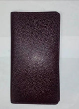 Load image into Gallery viewer, W17 LOUIS VUITTON TAIGA PLUM LEATHER LONG WALLET CARD BIFOLD CHECKBOOK
