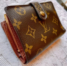 Load image into Gallery viewer, LOUIS VUITTON VINTAGE FRENCH COMPACT MONOGRAM KISSLOCK WALLET
