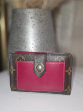 Load image into Gallery viewer, LOUIS VUITTON BRN FUSCHA WALLET &amp; KEYHOLDER BUNDLE COAS INCL
