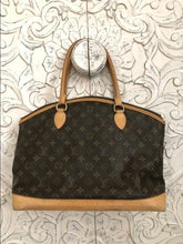 Load image into Gallery viewer, LOUIS VUITTON LOCKIT HORIZONTAL MONOGRAM BAG COA INCL
